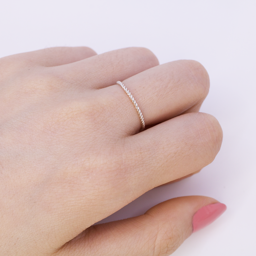 Dainty Silver Twisted Ring