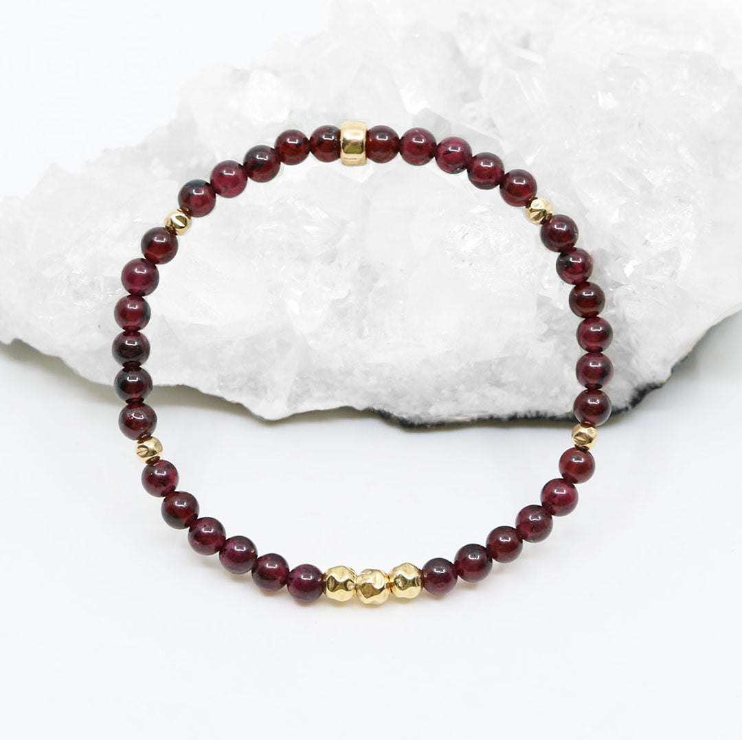 Dainty Wisdom Luxe Bracelet | Blue Moonstone