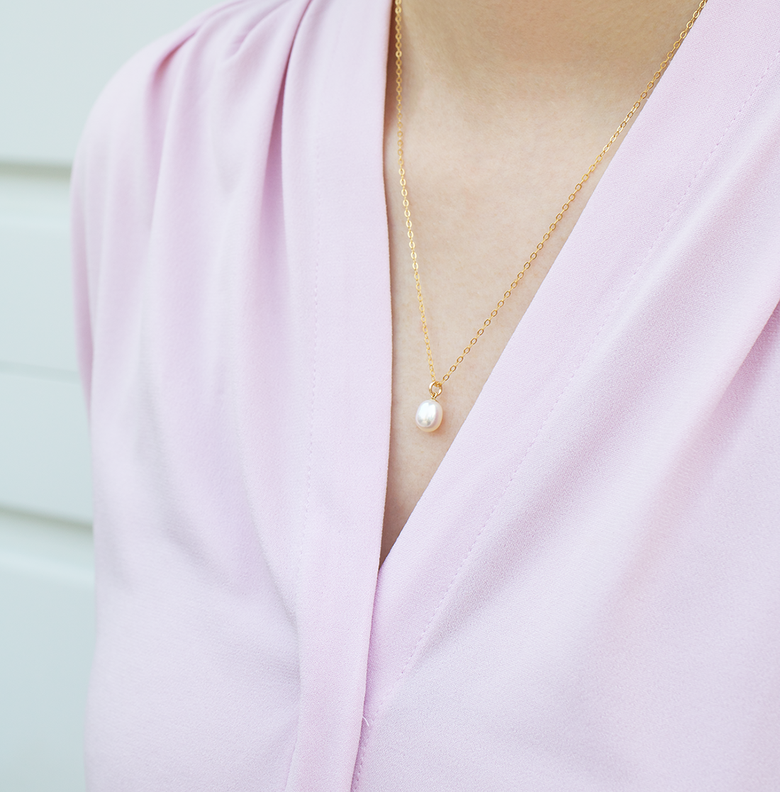 Pearl Drop Necklace | Pearl and Gold