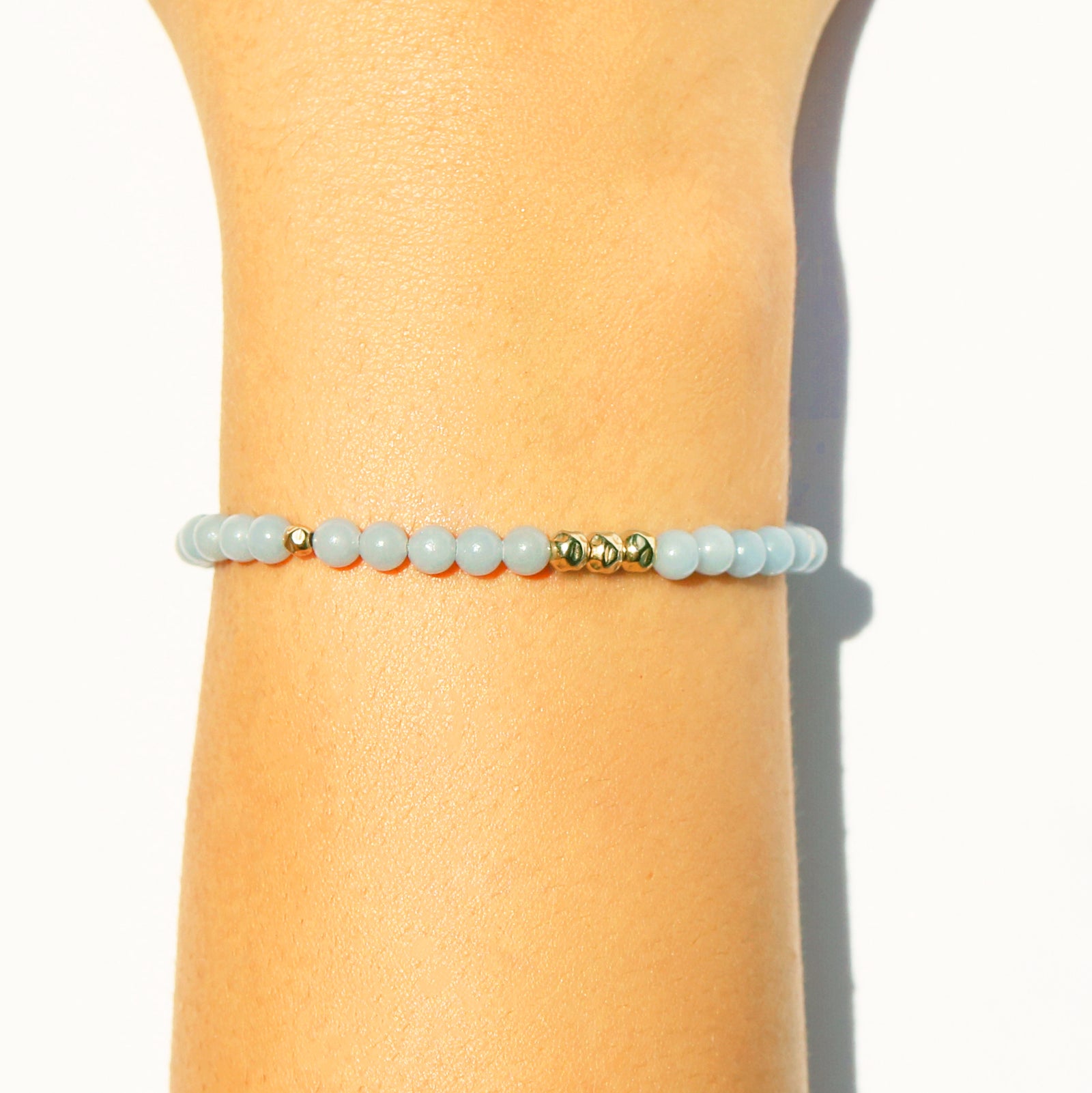 Dainty Stillness Luxe Bracelet | Angelite