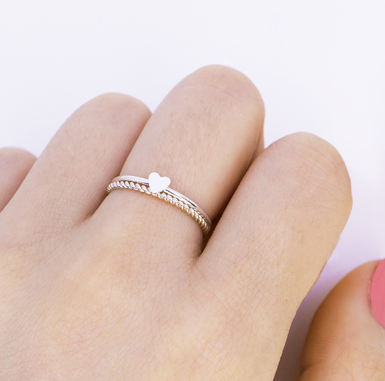 Dainty Silver Twisted Ring