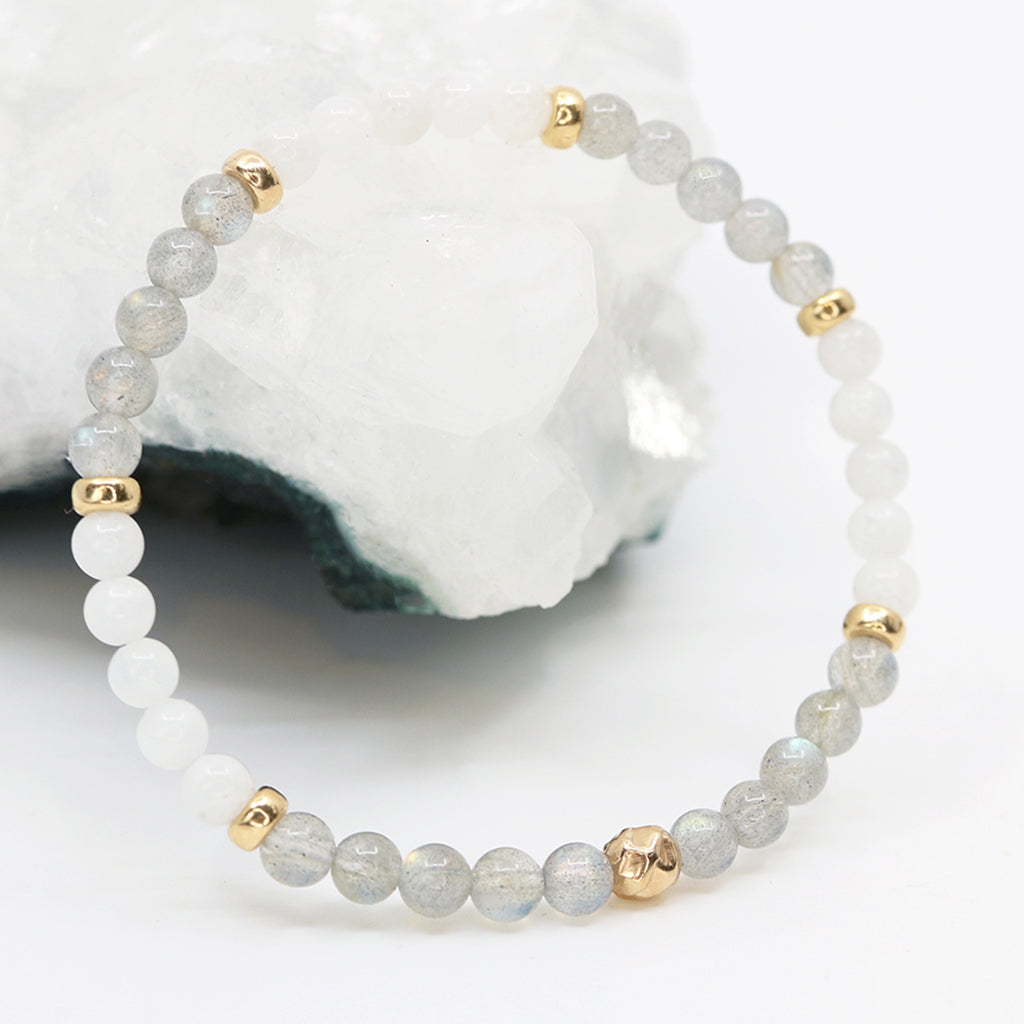 Dainty Aligned Luxe Bracelet | Labradorite &amp; Moonstone