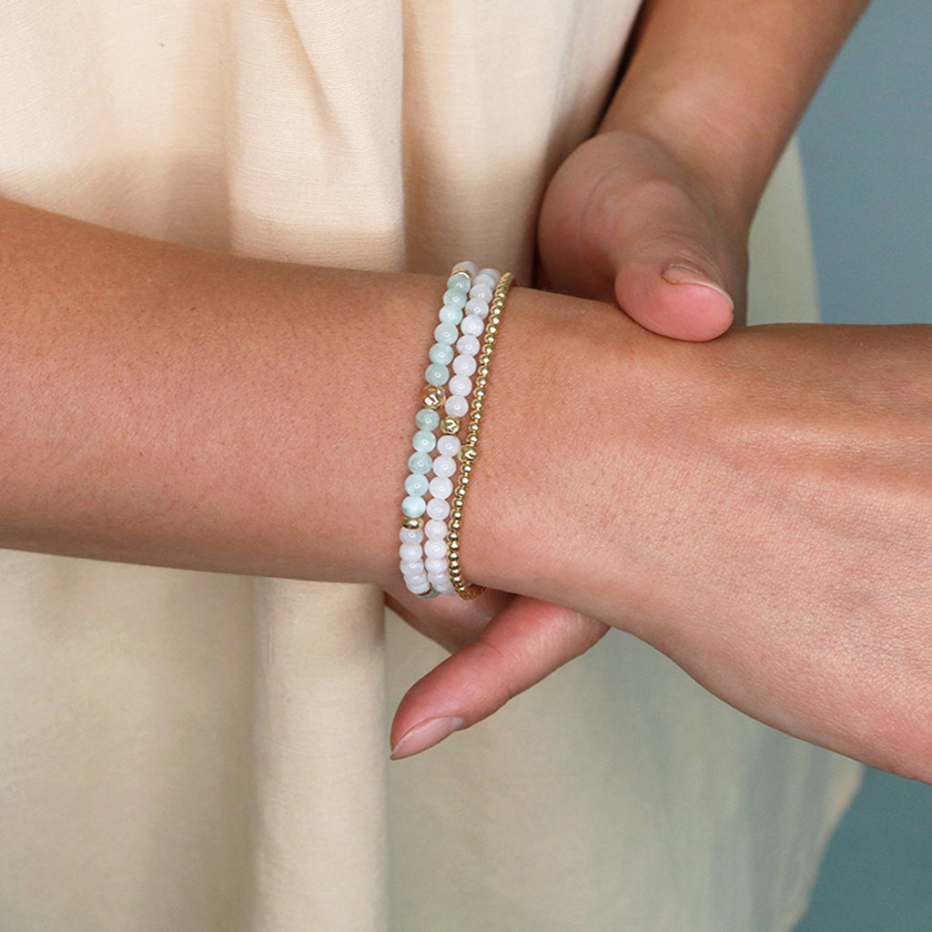 Dainty Aligned Luxe Bracelet | Labradorite &amp; Moonstone