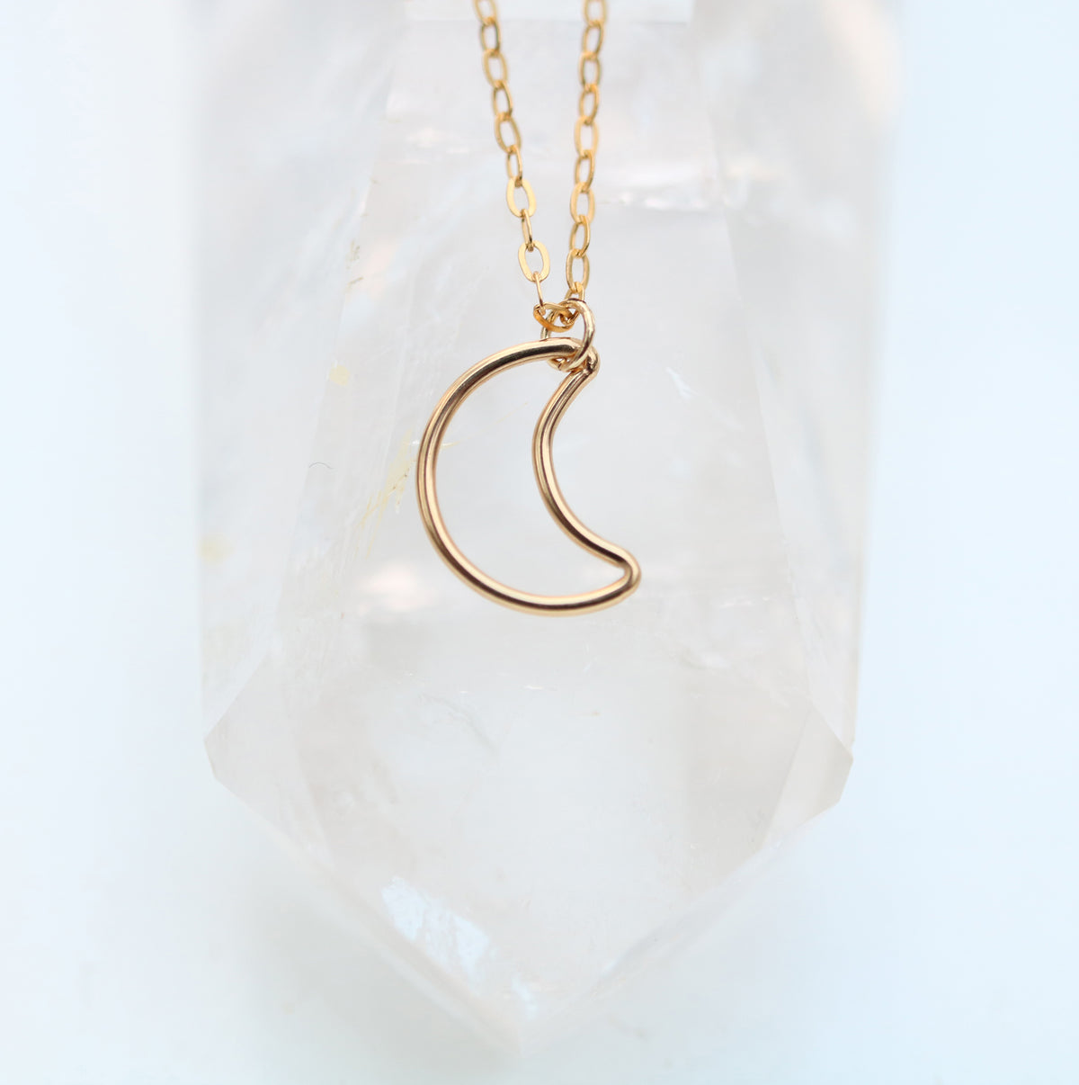 Crescent Moon Necklace | Gold