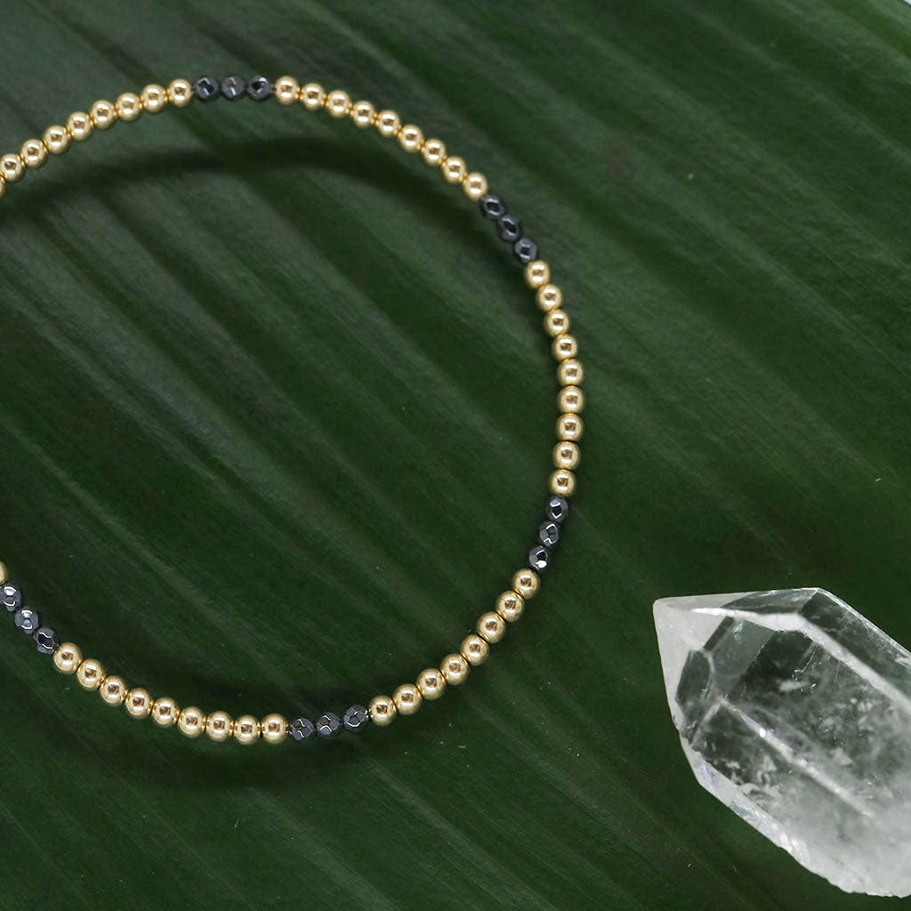 Dainty Gold-Dusted Clarity Bracelet | Hematite and Gold